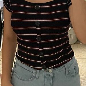 Black red and white top